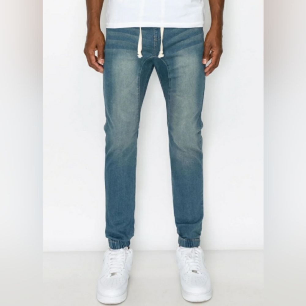 VICTORIOUS MENS DENIM JOGGER LIKE NEW SZ L